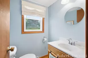 3756 Summit View Dr NE, Grand Rapids, MI 49525 - Photo 19