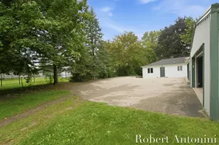 3630 Michigan St NE, Grand Rapids, MI 49525 - Photo 37