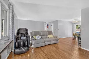 1761 Fulton St W, Grand Rapids, MI 49504 - Photo 9