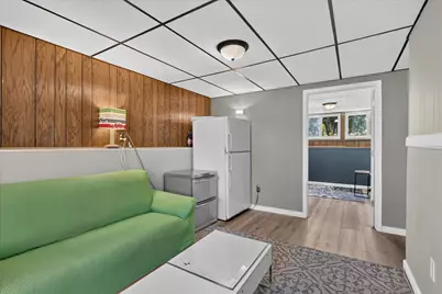 1761 Fulton Street W, Grand Rapids, MI 49504 - Photo 25