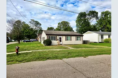 409 E Division Street, Vicksburg, MI 49097 - Photo 3