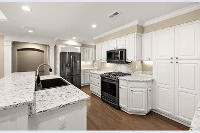 6230 Darramoor Road, Bloomfield Hills, MI 48301 - Photo 17