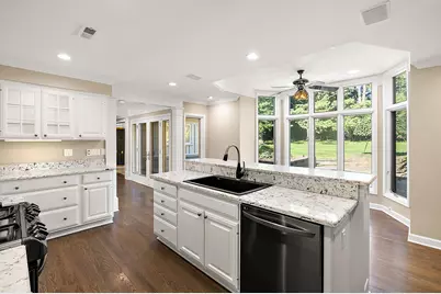 6230 Darramoor Road, Bloomfield Hills, MI 48301 - Photo 13