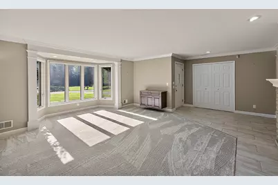 6230 Darramoor Road, Bloomfield Hills, MI 48301 - Photo 9