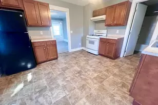 316 Lane Ave SW, Grand Rapids, MI 49504 - Photo 7