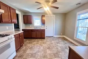 316 Lane Ave SW, Grand Rapids, MI 49504 - Photo 11