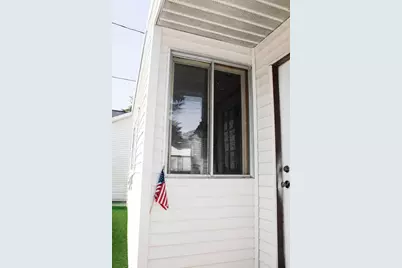 111 N Jackson Street, Ionia, MI 48846 - Photo 11