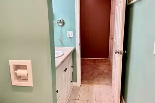 515 Victoria Square, Brighton, MI 48116 - Photo 17