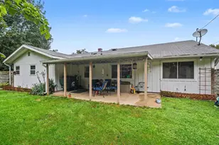 512 Springfield Cir, Niles, MI 49120 - Photo 5