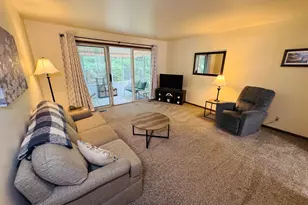 5831 Leisure S Dr SE, Kentwood, MI 49548 - Photo 5