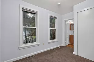 1313 Davis Ave NW, Grand Rapids, MI 49504 - Photo 11