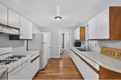 1313 Davis Avenue NW, Grand Rapids, MI 49504 - Photo 7