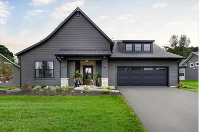 4704 Knapp Bluff Drive NE, Grand Rapids, MI 49525 - Photo 1