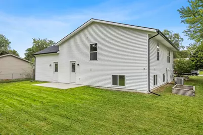 805 N Walnut Street, Greenville, MI 48838 - Photo 7