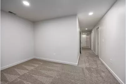 805 N Walnut Street, Greenville, MI 48838 - Photo 29