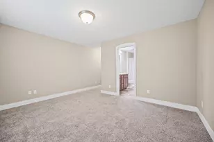 1165 S Village Cir, Kalamazoo, MI 49009 - Photo 17