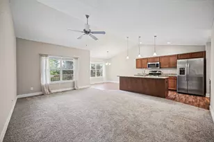 1165 S Village Cir, Kalamazoo, MI 49009 - Photo 5