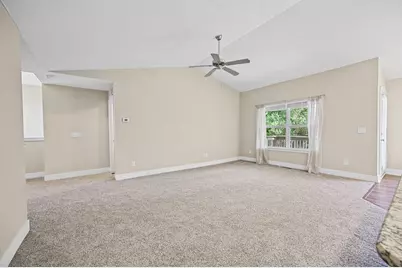 1165 S Village Circle, Kalamazoo, MI 49009 - Photo 3