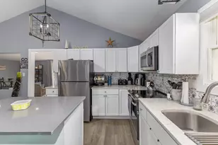 800 Kimberly Dr NE, Sparta, MI 49345 - Photo 7