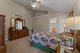 69390 Sundance Dr, Edwardsburg, MI 49112 - Photo 23