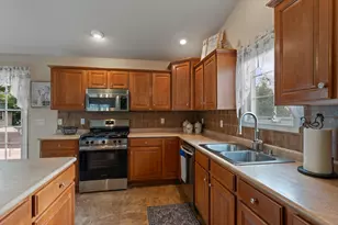 69390 Sundance Dr, Edwardsburg, MI 49112 - Photo 15
