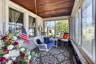 223 Pierce Ave, Jackson, MI 49203 - Photo 5
