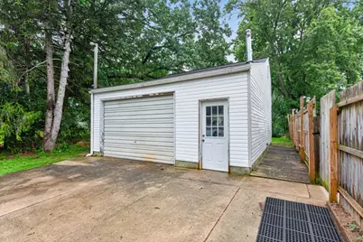 223 Pierce Avenue, Jackson, MI 49203 - Photo 35