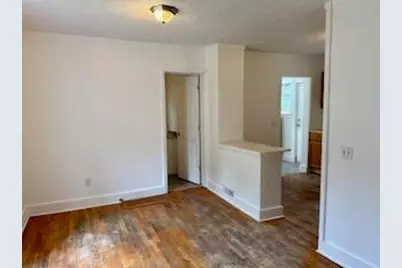 824 Cross Street, Lansing, MI 48915 - Photo 11