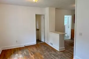 824 Cross St, Lansing, MI 48915 - Photo 11
