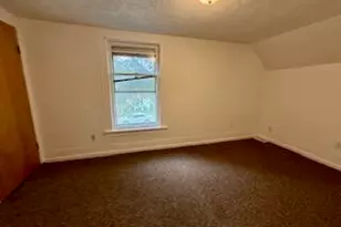 824 Cross St, Lansing, MI 48915 - Photo 23