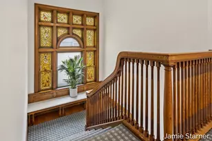 60 College Ave NE, Grand Rapids, MI 49503 - Photo 17