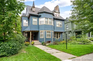 60 College Ave NE, Grand Rapids, MI 49503 - Photo 1