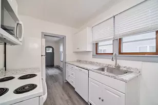 711 Ramsdell St, Manistee, MI 49660 - Photo 13