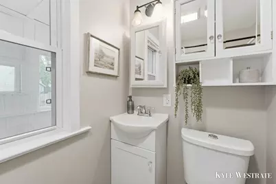 2928 Coit Avenue NE, Grand Rapids, MI 49505 - Photo 17
