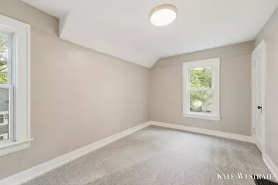 2928 Coit Avenue NE, Grand Rapids, MI 49505 - Photo 27