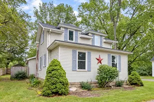 237 S Railroad St, Lawton, MI 49065 - Photo 1
