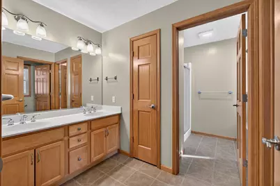 2112 Scenic Hills Drive, Jackson, MI 49201 - Photo 43