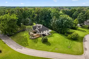 2112 Scenic Hills Dr, Jackson, MI 49201 - Photo 77