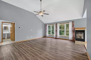 2112 Scenic Hills Dr, Jackson, MI 49201 - Photo 19