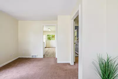 597 S Wagner Road, Ann Arbor, MI 48103 - Photo 9