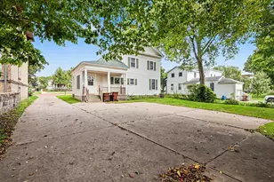 201 E Main St, Ionia, MI 48846 - Photo 25