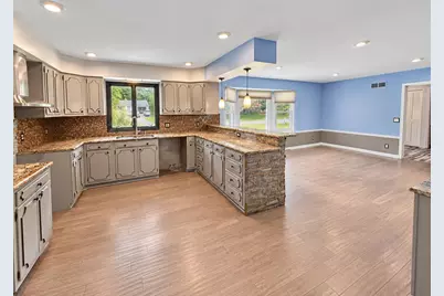 2134 Sycamore Lane, Kalamazoo, MI 49008 - Photo 11