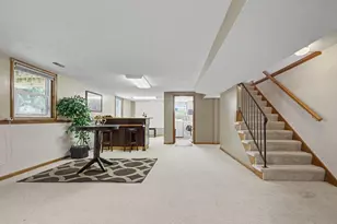 5866 Penny Farm Dr SE, Kentwood, MI 49508 - Photo 21
