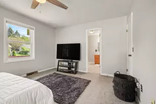 5866 Penny Farm Dr SE, Kentwood, MI 49508 - Photo 15