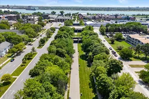 1551 Chateaufort Pl, Detroit, MI 48207 - Photo 33
