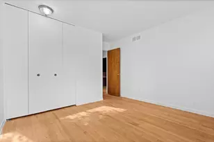1551 Chateaufort Pl, Detroit, MI 48207 - Photo 21