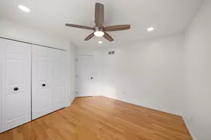 7467 Charrington Dr, Canton, MI 48187 - Photo 39