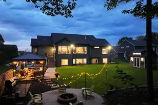 7258 Crossridge Dr SE, Grand Rapids, MI 49512 - Photo 3