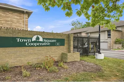 1102 Saint Aubin Place, Detroit, MI 48207 - Photo 1