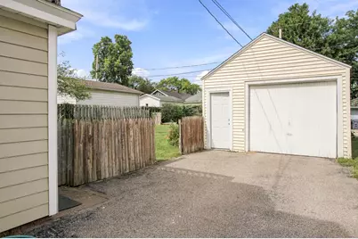 821 Lewis Avenue, Saint Joseph, MI 49085 - Photo 33